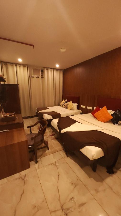 Hotel Multitech Premium Чандігарх Екстер'єр фото