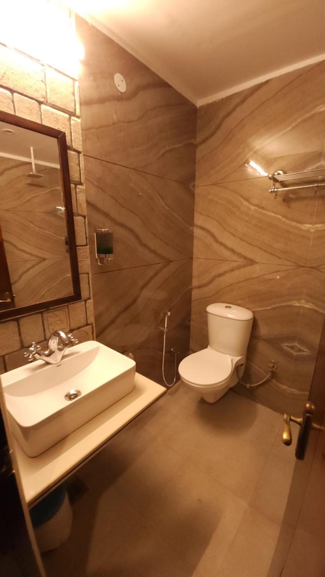 Hotel Multitech Premium Чандігарх Екстер'єр фото