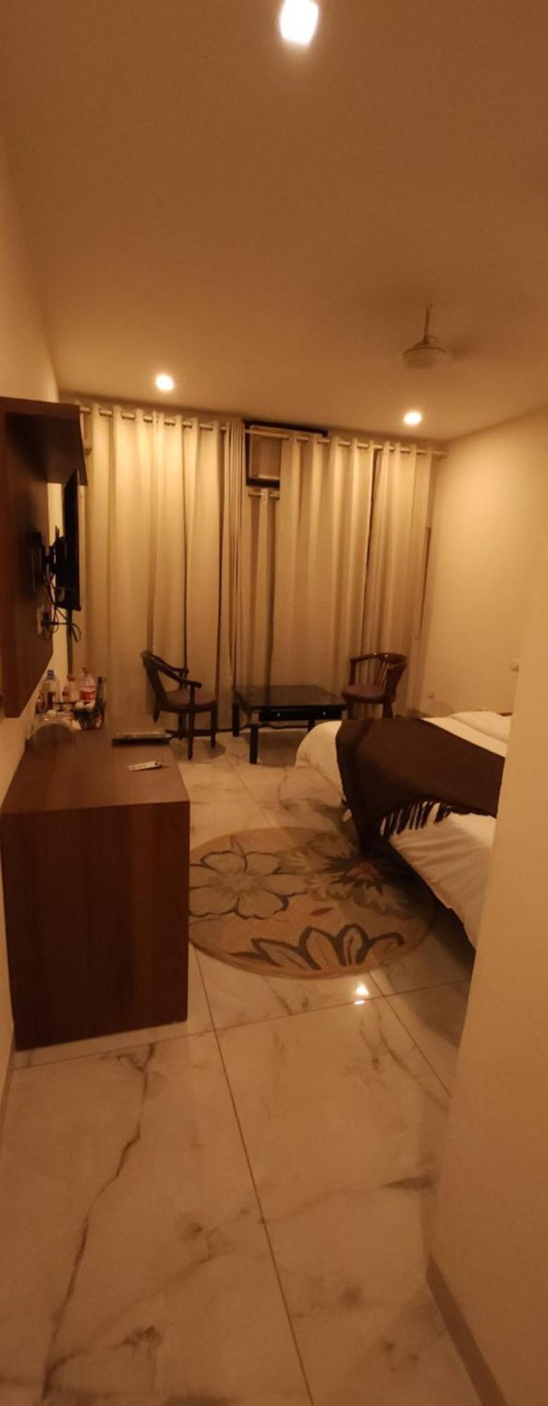 Hotel Multitech Premium Чандігарх Екстер'єр фото